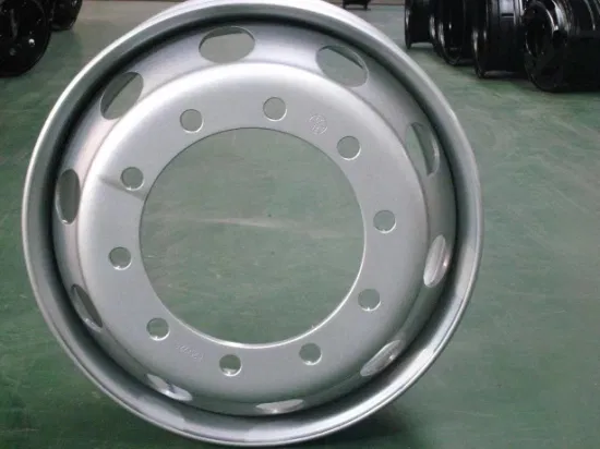 Équipement de construction de camion minier robuste Tube universel ou roue de pneu sans chambre à air Jante de pneu Roue en acier